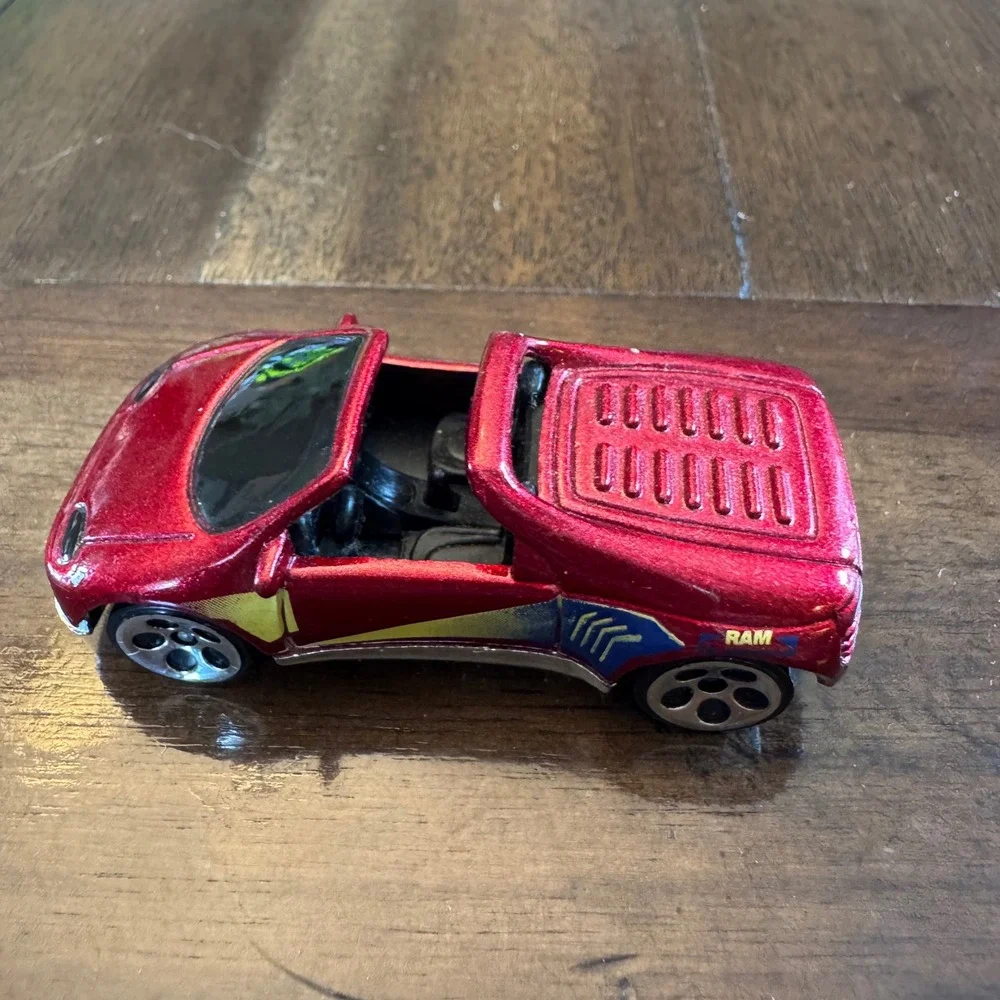 Hot Wheels Demolition Man Ram 1993 Warner Bros Movie Car Metallic Red Diecast